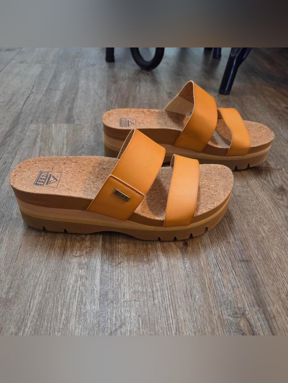 Reef Women's Cushion Vista Higher sandals color Natural Size 9 - Picture 3 of 5